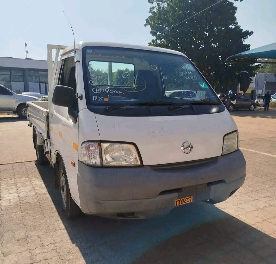 NISSAN VANETTE TRUCK Image
