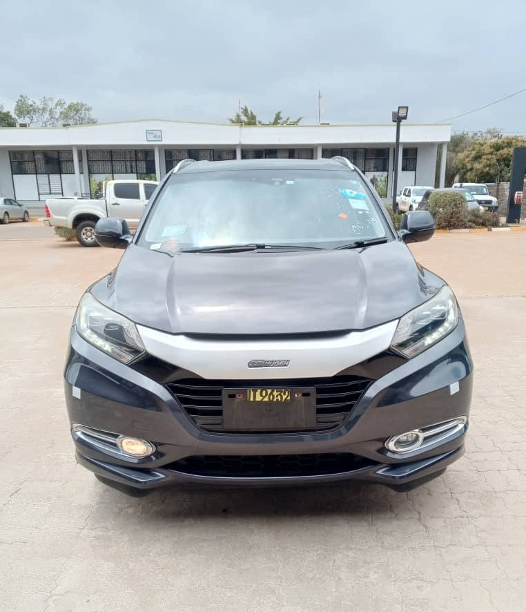 HONDA VEZEL HYBRID Image