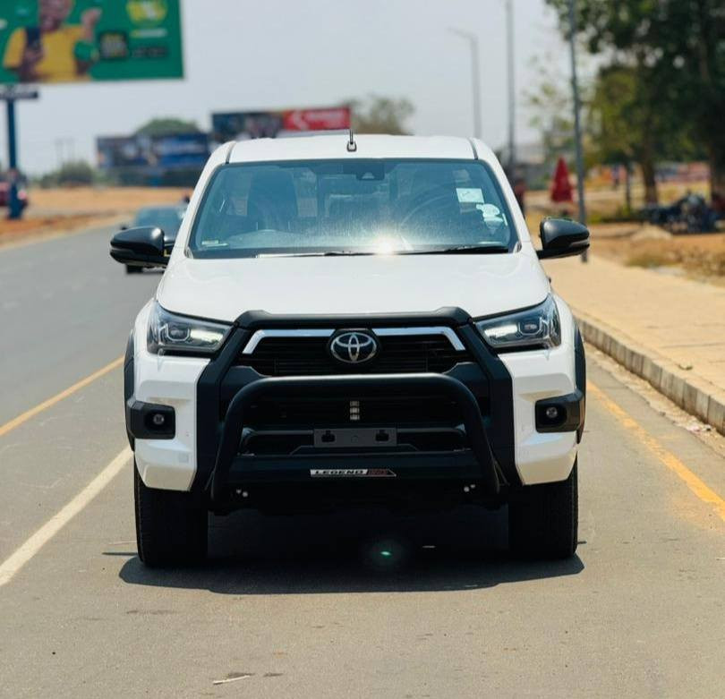 TOYOTA HILUX 2.8 GD6 Image