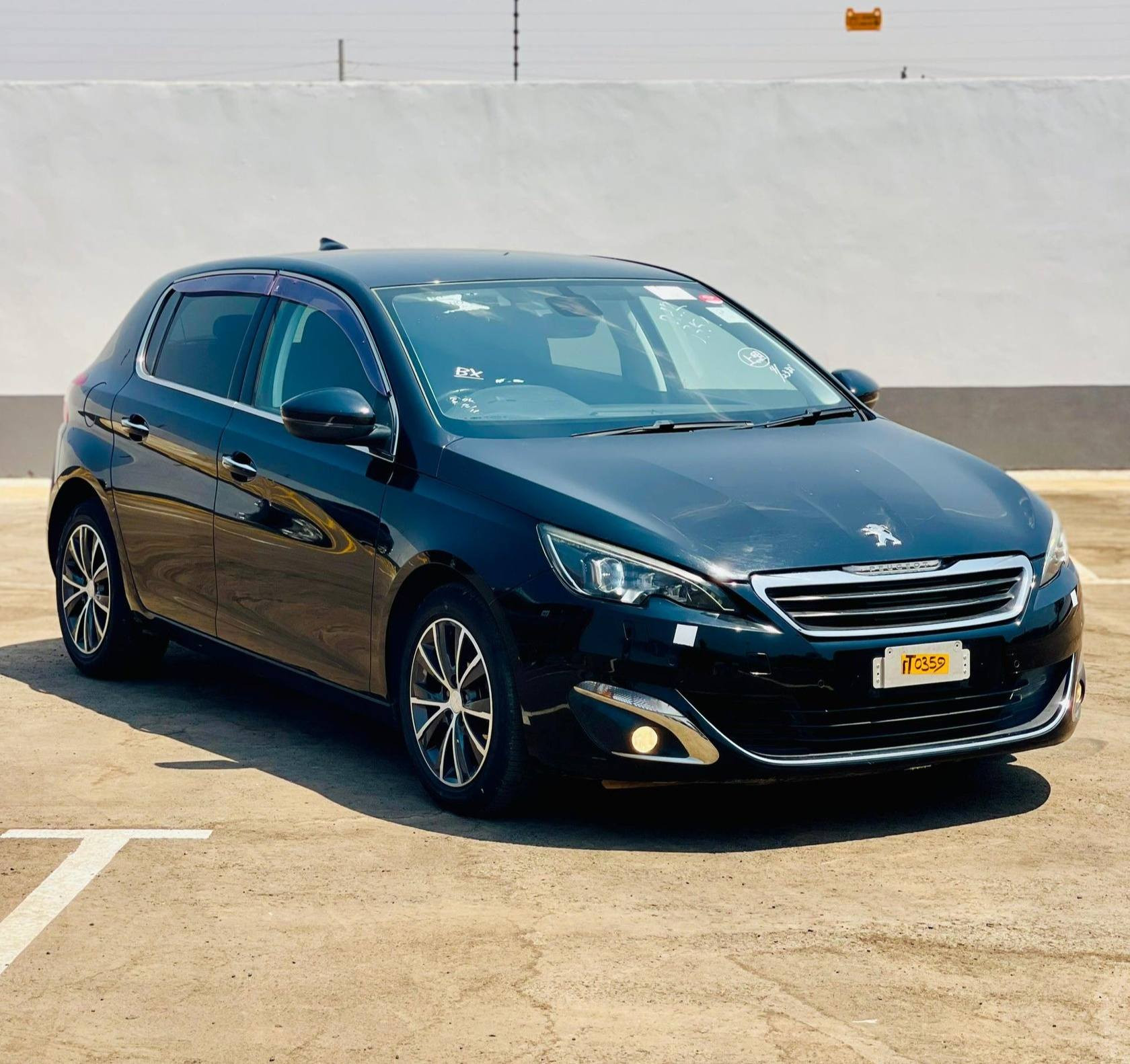 PEUGEOT 308 Image