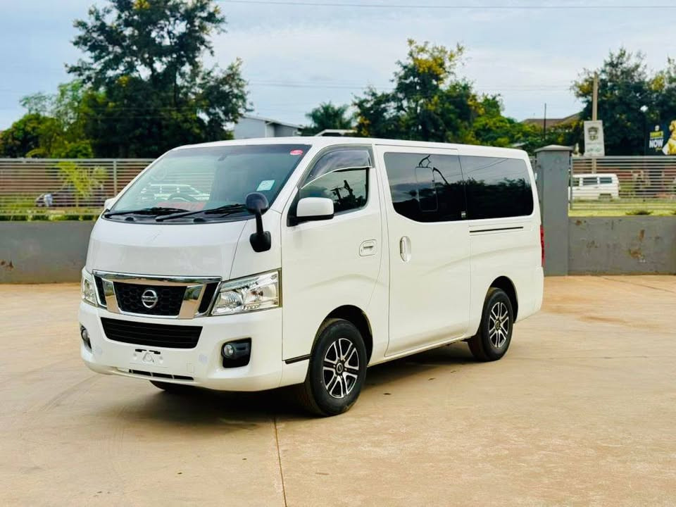 NISSAN CARAVAN Image